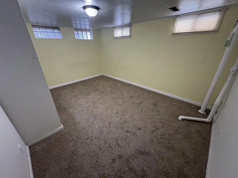 240 Idaho Ave — Photo 17