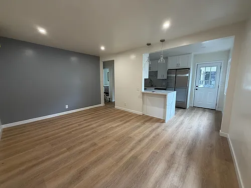 5228 Tilden Ave Photo 1