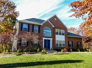 509 Brookbend Ct, Yardley, PA 19067