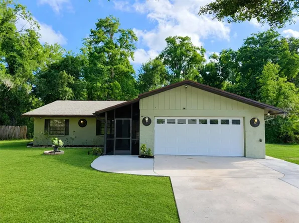 10849 Lakeview Dr, New Port Richey, FL 34654