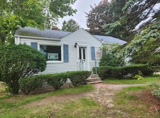 104 Creswell Dr #104, Springfield, MA 01119