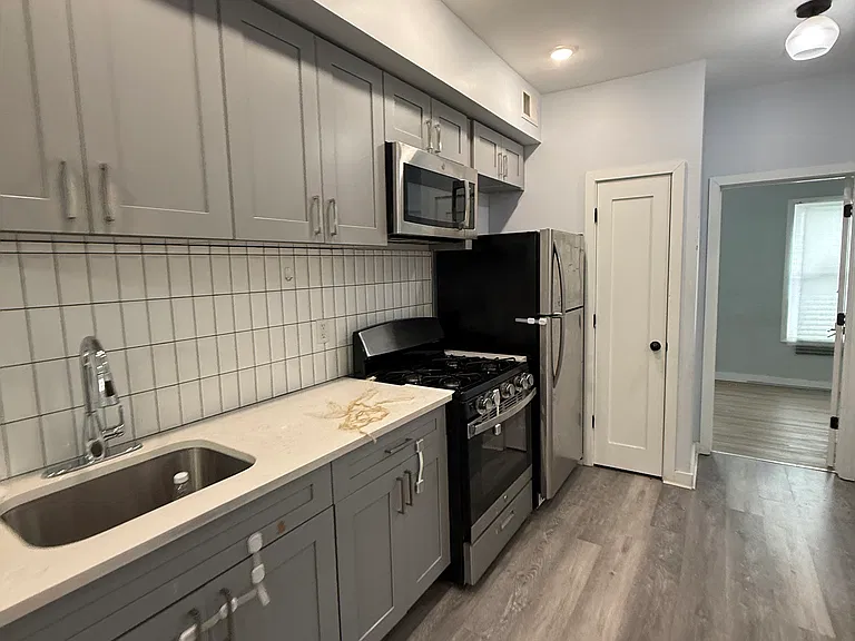 84 Sherman Ave #4 — Photo 3