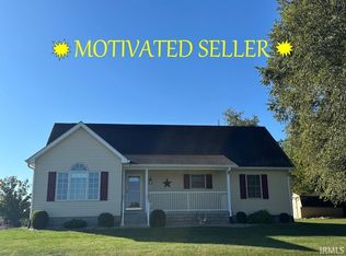 1302 W Deckard Dr, Mitchell, IN 47446