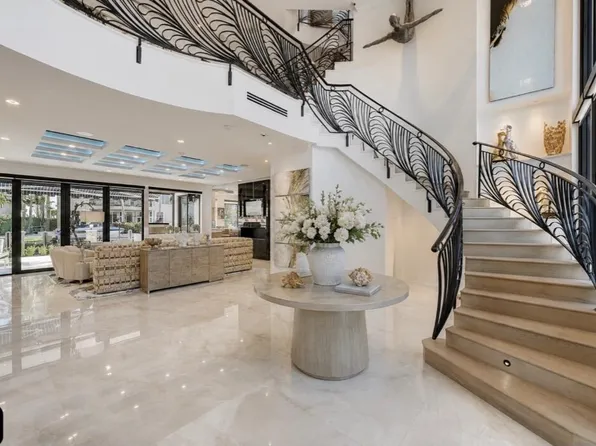2900 NE 8TH Avenue, Boca Raton, FL 33431
