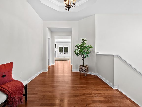 4th image of 3625 Whicker Pointe