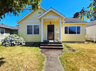 31 N Blackberry Ave, Forks, WA 98331
