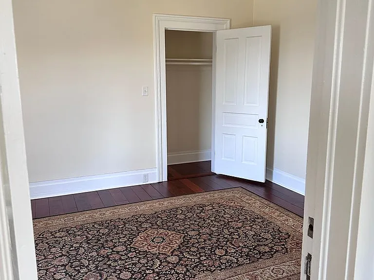 942 G St — Photo 30