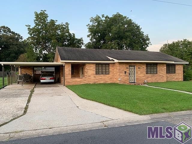 1st image of 24155 Ferdinand St
