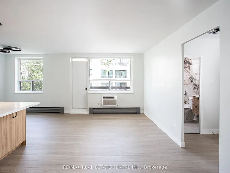 5 Hill Heights Rd #307 — Photo 8