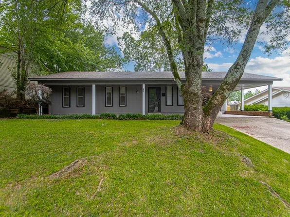 49 Brookridge Dr, Little Rock, AR 72205