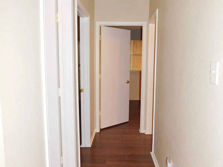 1664 Big Bend Dr — Photo 14