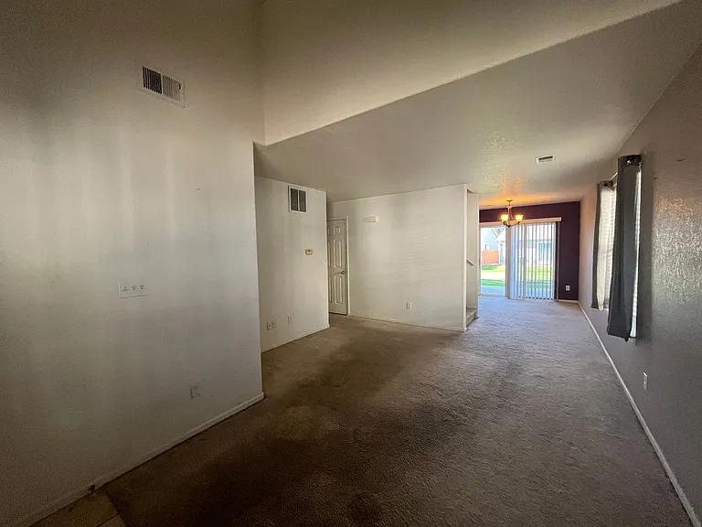 802 Waterglen Dr #E22 — Photo 6