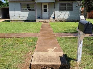 1209 Hudson Rd, Stamford, TX 79553