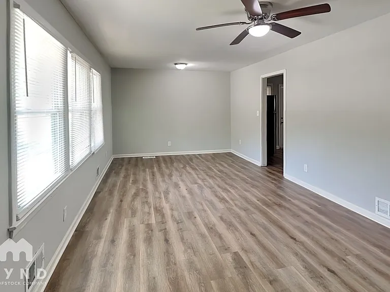 4537 Puckett St — Photo 5