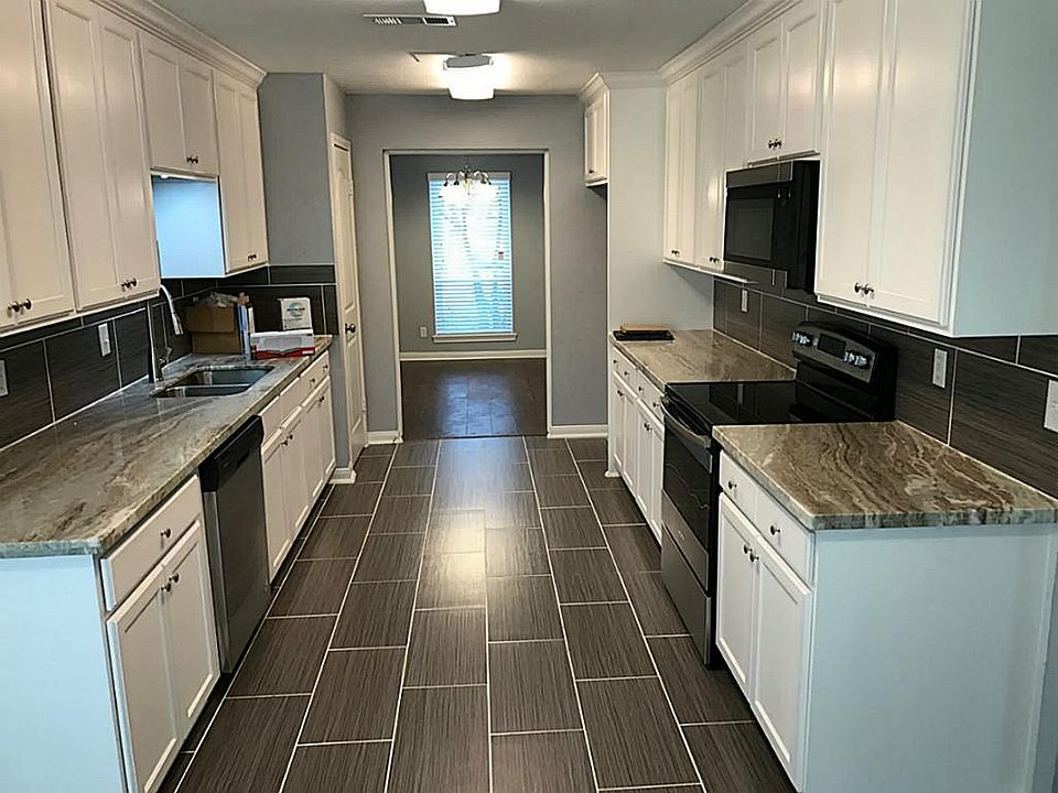 1st image of 10625 Sandpiper Dr #13