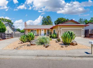 1366 Funston Dr, Santa Rosa, CA 95407