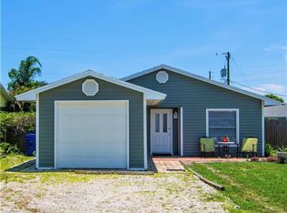 485 14th St SW, Vero Beach, FL 32962