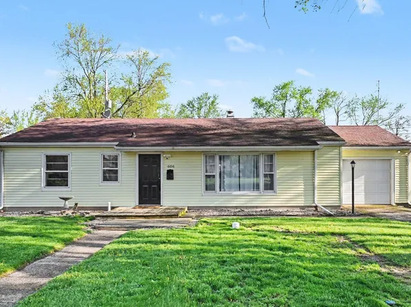 606 E John St, Nappanee, IN 46550