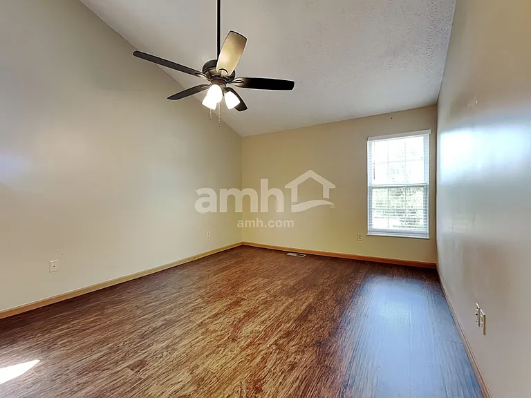 2358 Rosina Dr — Photo 13