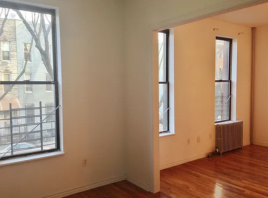 Rented by Sunrise Real Estate | media 49