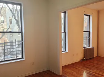 Rented by Sunrise Real Estate