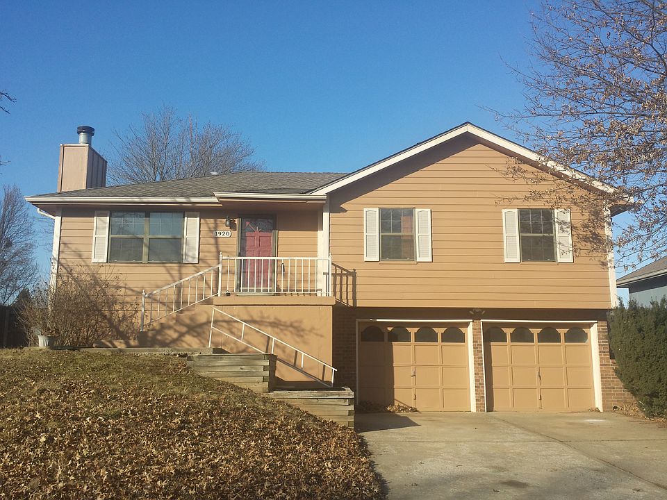 1st image of 1920 NE Dill Dr