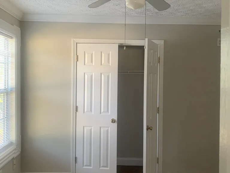 3375 Saint James Pl — Photo 13