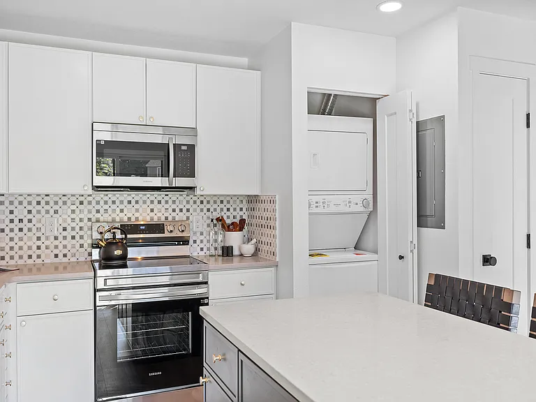 705 E Drake Rd #L51 — Photo 6