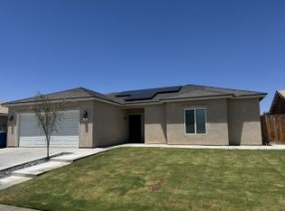 179 Hill Ave, Delano, CA 93215