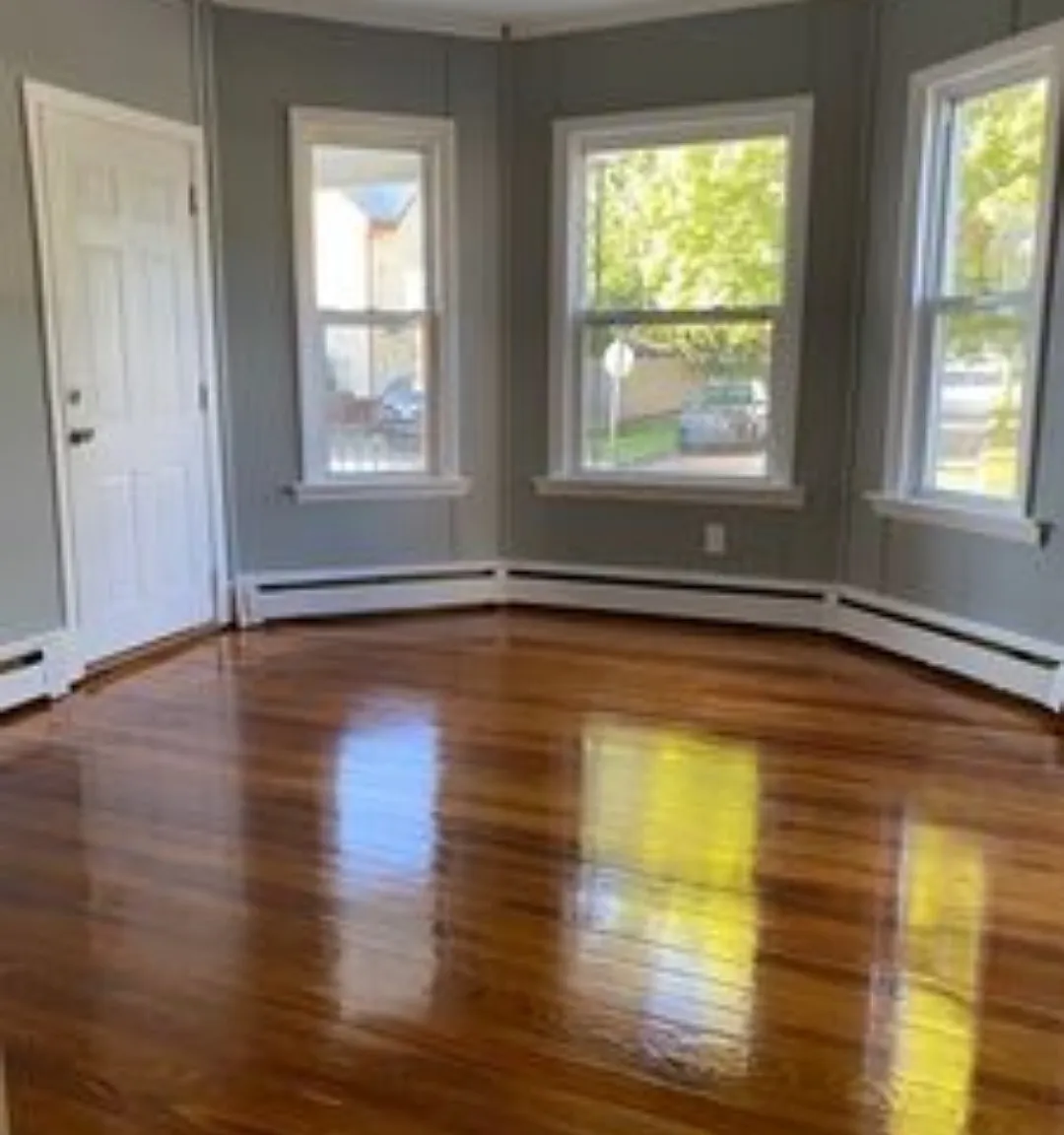2 bed, 1000 sqft, $1,900 — Photo 4