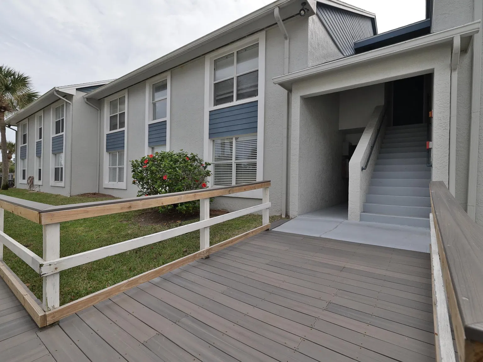 4870 S Atlantic Ave — Photo 4