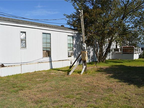 2nd image of 8513 Cottonwood Ln
