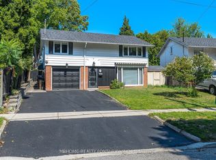 16 Abbottswood Rd, Toronto, ON M1P3P1