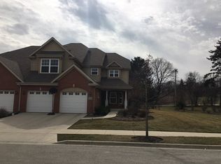 2505 Cedar Hill Ln, Woodridge, IL 60517