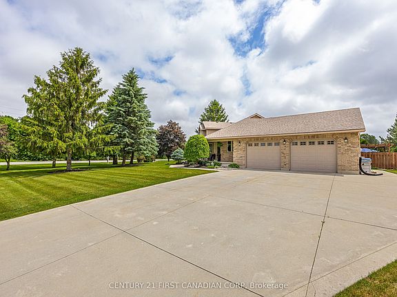 5th image of 35922 Lieury Rd