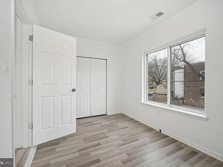 1642 16th St SE #3 — Photo 16