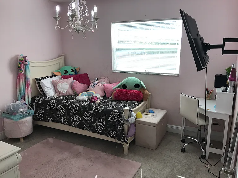 8728 Thornwood Ln — Photo 6