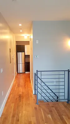 Rented by EXR | media 9