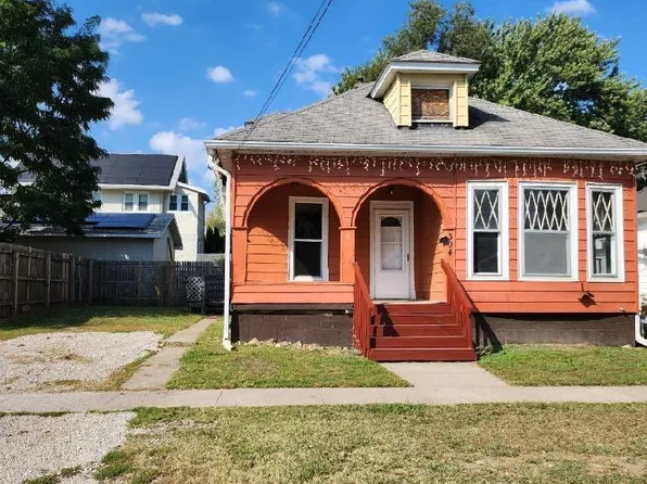 304 N 15th St, Centerville, IA 52544