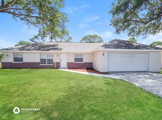 1650 Nona St NE, Palm Bay, FL 32907