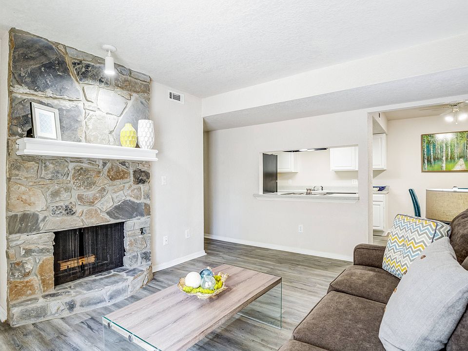 Living Room with Fireplace