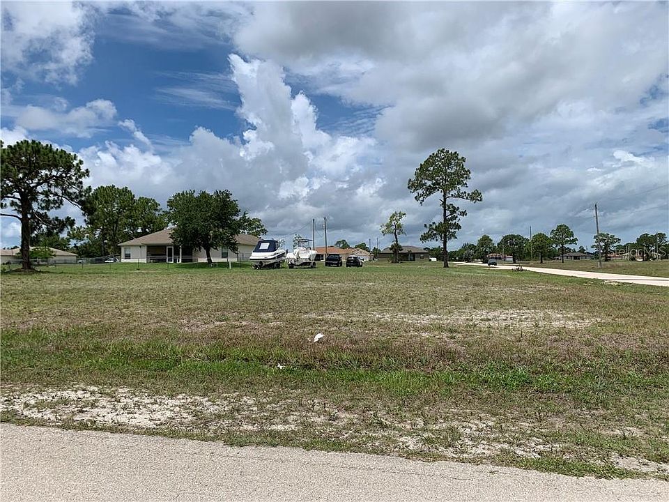 1st image of 2916 NW 19th Ave
