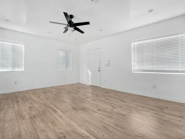 239 W 112th St #237, Los Angeles, CA 90061