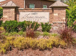 2206 Traemoor Village Way, Nashville, TN 37209