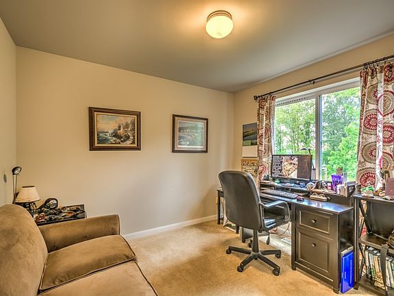 3rd image of 712 77th Dr SE