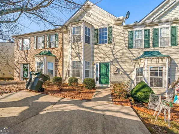 5003 Timber Hills Dr, Oakwood, GA 30566