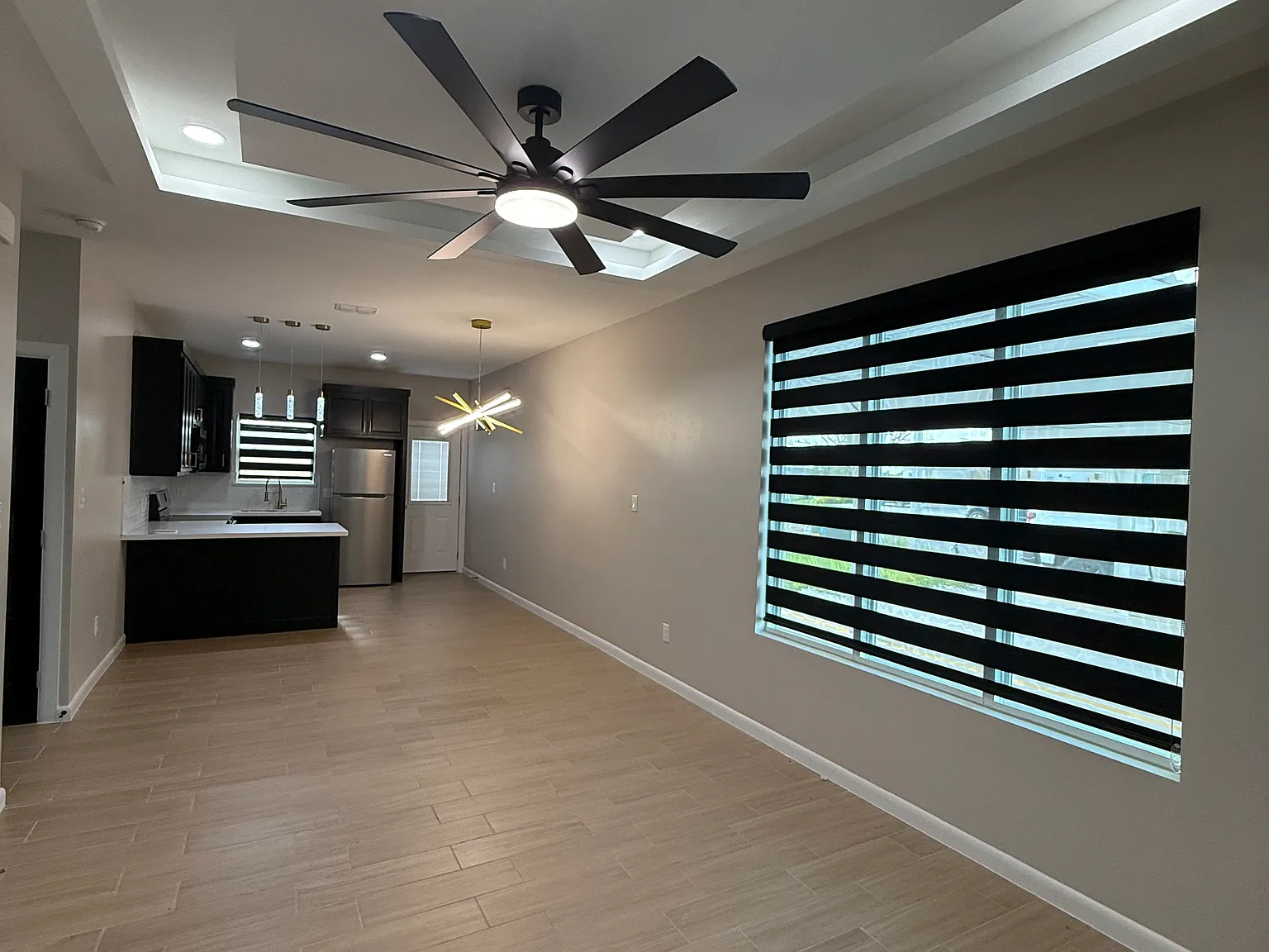 2 bed, 950 sqft, $1,250 — Photo 2