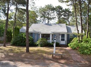 7 Beverly Ln, West Harwich, MA 02671