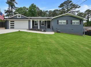 5521 Joeclay Dr, Stone Mountain, GA 30088