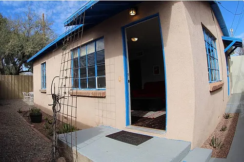2713 E Spring St Photo 1